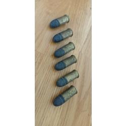 6 Munitions pour bulldog calibre 320 poudre noire