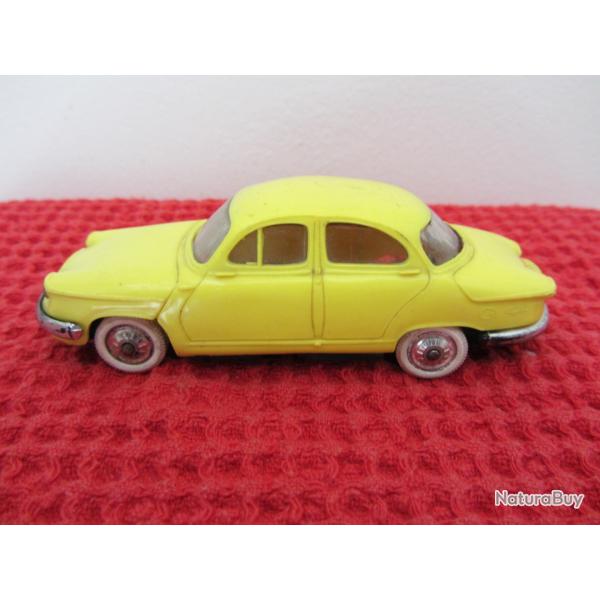 Norev Panhard PL 17 au 1/43e de 1964
