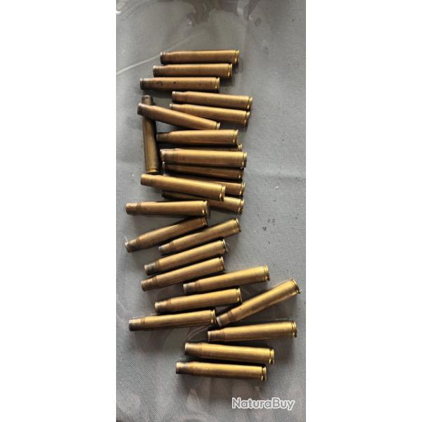 Fonds de bac: vrac 26 douilles 8x64s