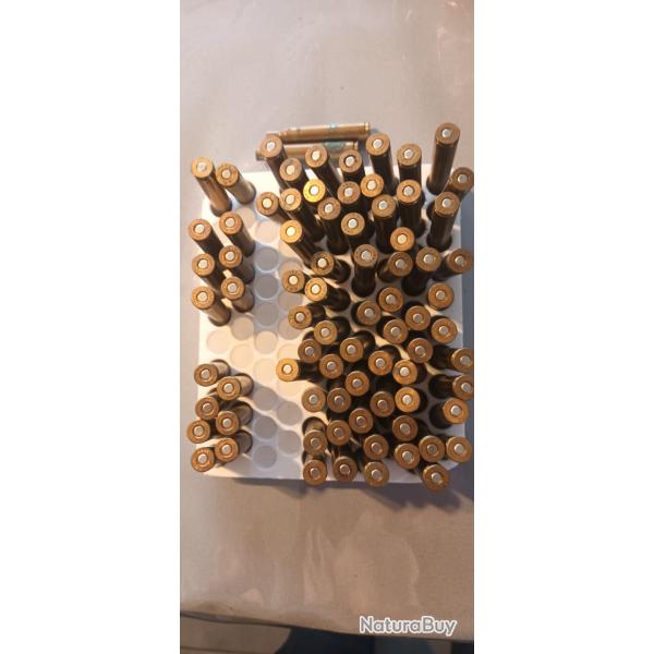Fonds de bac: vrac 80 douilles douilles amorces 7x64 vintage lot A