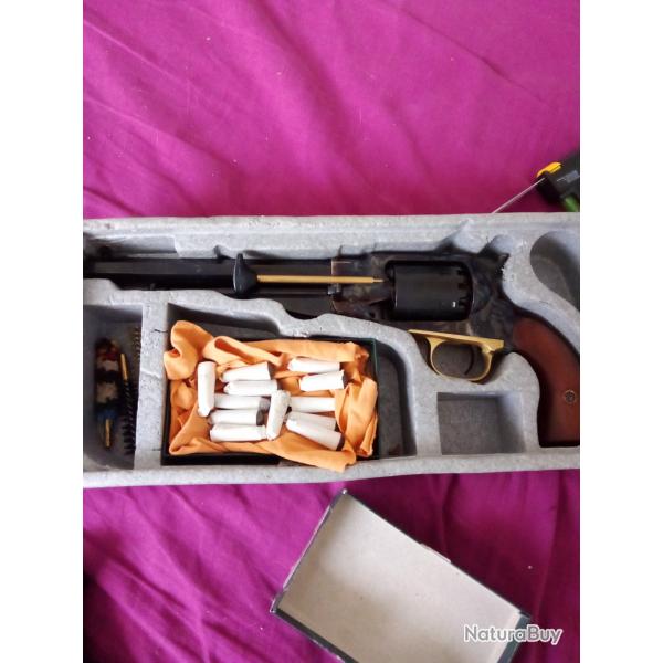 Vend un pack remington 1858 jasp 44 quasi neuf