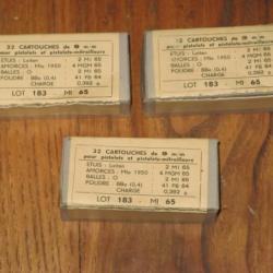 Boite ancienne de 9 mm para, 32 cartouches, PM MAT 49 et PA 50.