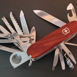Victorinox couteau suisse Swisschamp Vintage Wood Bois de Rose