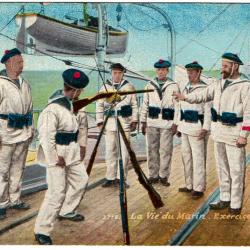 CPA - Marine Militaire -  LA VIE DU MARIN EXERCICE  Récréations à bord, le jeu de cartes N°1684