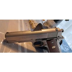 Pistolet Colt Combat Commander inox 45acp