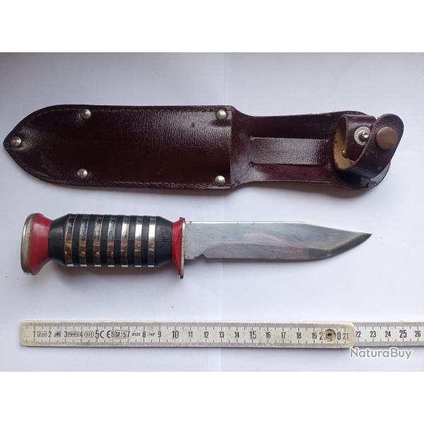 Couteau de combat ou de collection