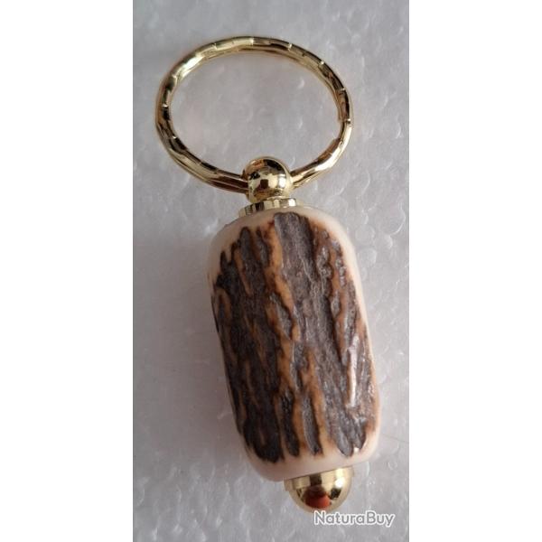 Porte cl en bois de cerf