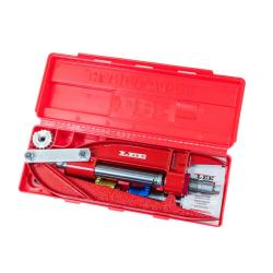 Presse de rechargement LEE Breech Lock Hand Press avec matrices 223 Rem