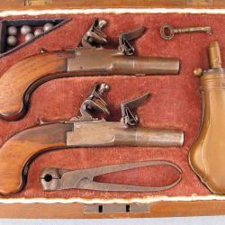 Pair de pistolet voyage silex à coffre