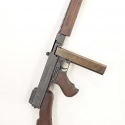 WW2 PISTOLET MITRAILLEUR THOMPSON MODELE 1928 A1 NEUTRALISATION UE 2025 CULASSE MOBILE Très bon  2em