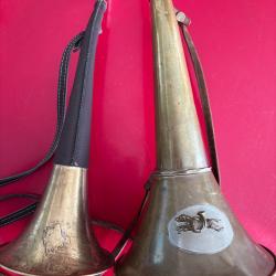2 ANCIENNES CORNES PIBOLES DE CHASSE