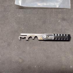 Grattoir AR15, pour transporteur et culasse -