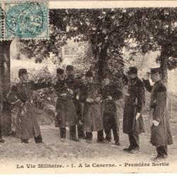 CPA - La Vie Militaire - 1 . A La Caserne.Première Sortie  -N°1725