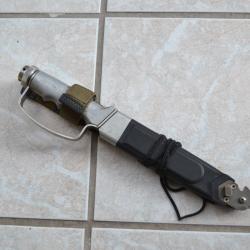 Poignard de combat / survie MARTO BREWER Explora survival