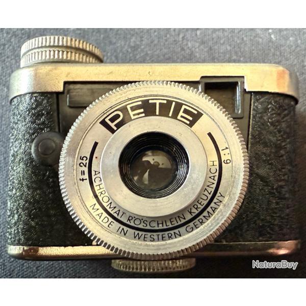 Appareil photo miniature ancien