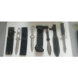 Lot 4 couteaux de lancer avec étuis