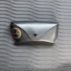 Pochette ray ban