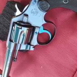 Magnifique Colt New Police V.P Cal 38 SW.      4 Pouces .