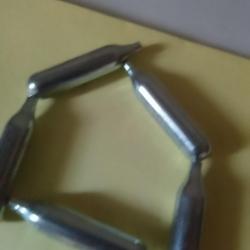 100 sparclettes 12 Gramm CO2Françaises, Toutes ARME déstockage massif
