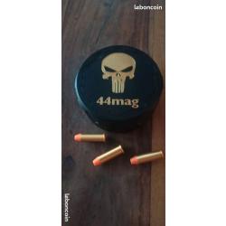 Boite à munitions 44 Magnum noire et dorée Punisher. Tir sportif, Taurus Ruger S&W Colt Hunter