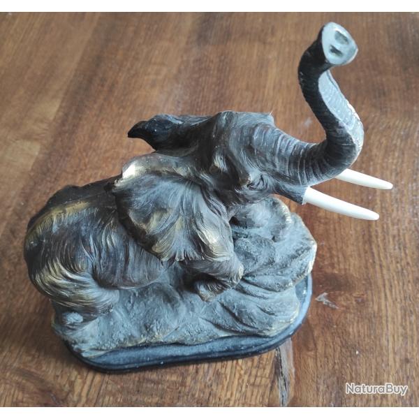 lphant en laiton
