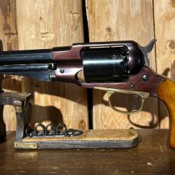 ENCHERES 1 - REVOLVER PIETTA 1858 REMINGTON CAL .36 PN