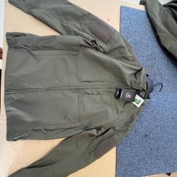 Enchère 1 Veste A10 equipment M mensuration