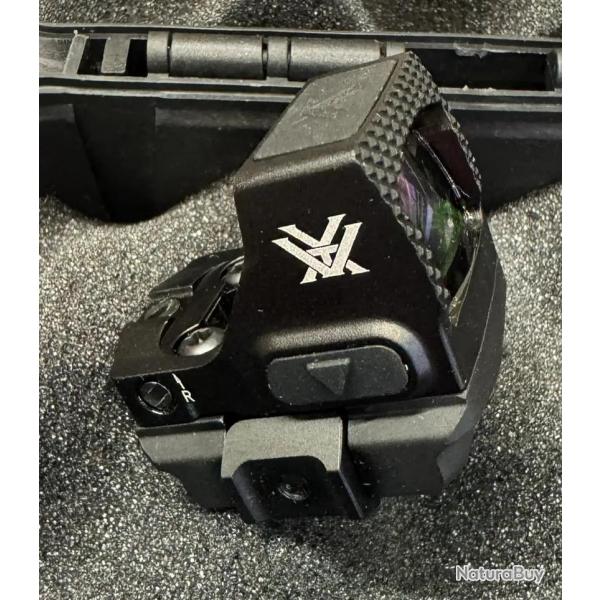 VORTEX DEFENDER-CCW  EN MALLETTE ABS NOIRE