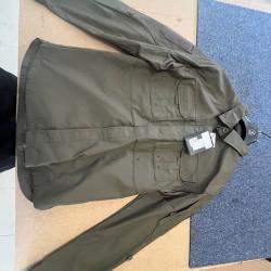 Enchère 1 chemise A10 equipment M taille
