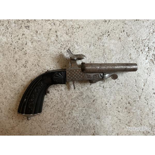 Pistolet  broche  deux canons juxtaposs, canons rays