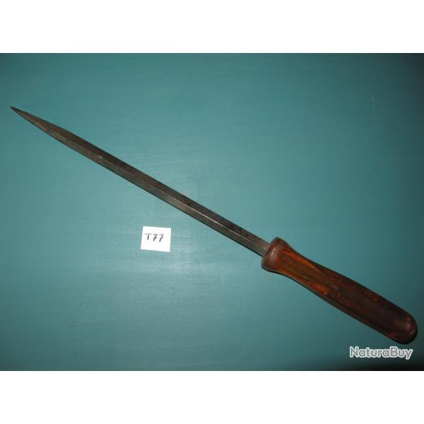 Tournevis long plat pour crosse-(rep T77)