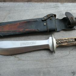 Ancien couteau de chasse ORIGINAL-PUMA-WAIDBLATT; bois de cerf; lame carbone; étui cuir.