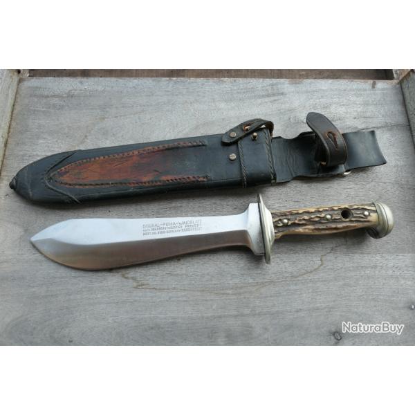 Ancien couteau de chasse ORIGINAL-PUMA-WAIDBLATT; bois de cerf; lame carbone; tui cuir.
