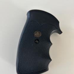 Crosse pachmayr colt python