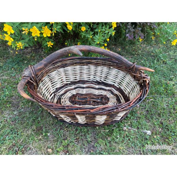 Panier en osier avec anse bois de cerf