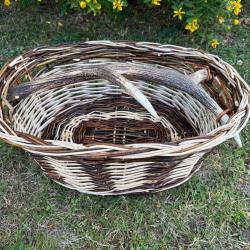 Superbe panier avec anse bois de cerf artisanale!!