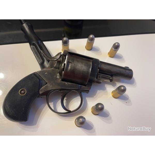 Trs bon revolver bulldog calibre 450