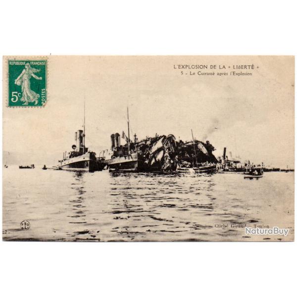 CPA - Marine Militaire -L'EXPLOSION DE LA  " LIBERT " LE CUIRASSE pres l'Explosion  N1612
