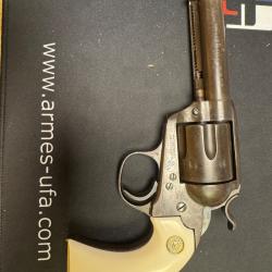 Plaquettes pour colt bisley  ivoirine / médaillon colt