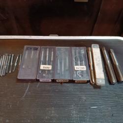 Lot tarauds professionnel