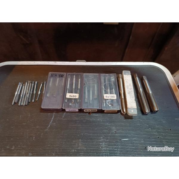 Lot tarauds professionnel