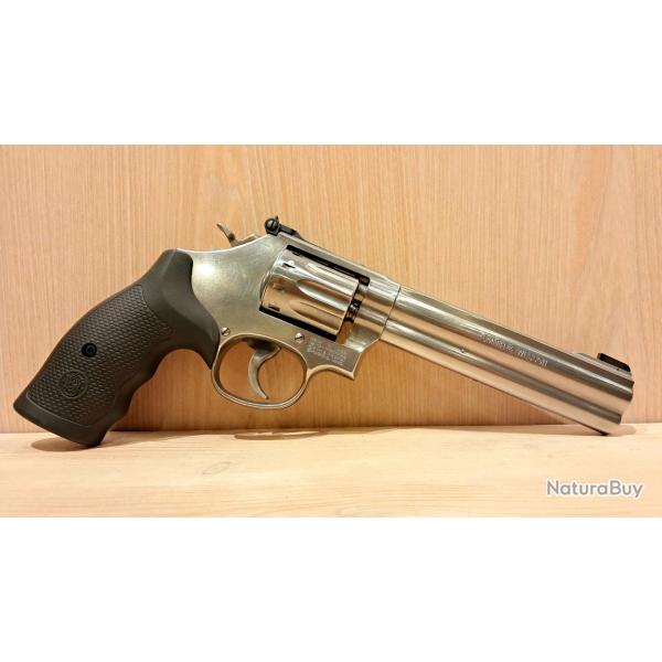 SMITH & WESSON 617 22lr