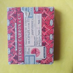 vieille boite rouge  cal 12 VERNEY.CARRON poudre T plomb de 9 pour collection