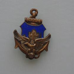 INSIGNE DU  1 ° REGIMENT  MIXTE  MALGACHE  ------------------- DRAGO  PARIS --------------