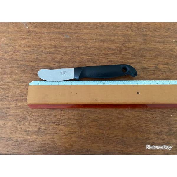 COUTEAU BEURRE  2025    N   1