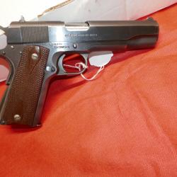 Pistolet COLT 1911 GOVERNMENT MODEL en 45ACP dans sa boite d'origine