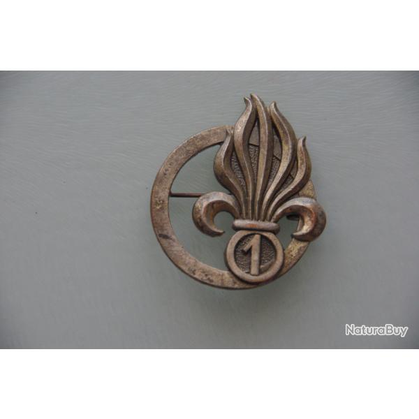 INSIGNE DE BERET  DU 1  REGIMENT ETRANGER  CAVALERIE  ----ESCADRON INSTRUCTION -- DRAGO PARIS
