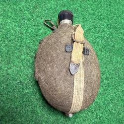 GOURDE MILITAIRE ALLEMANDE   1942  WW 2