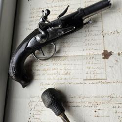 Pistolet à silex d'officier marine "chien de mer"