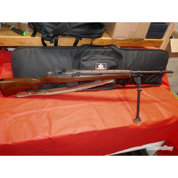 Springfield Armory M1A en 308Win avec son bipied rglementaire et une bretelle